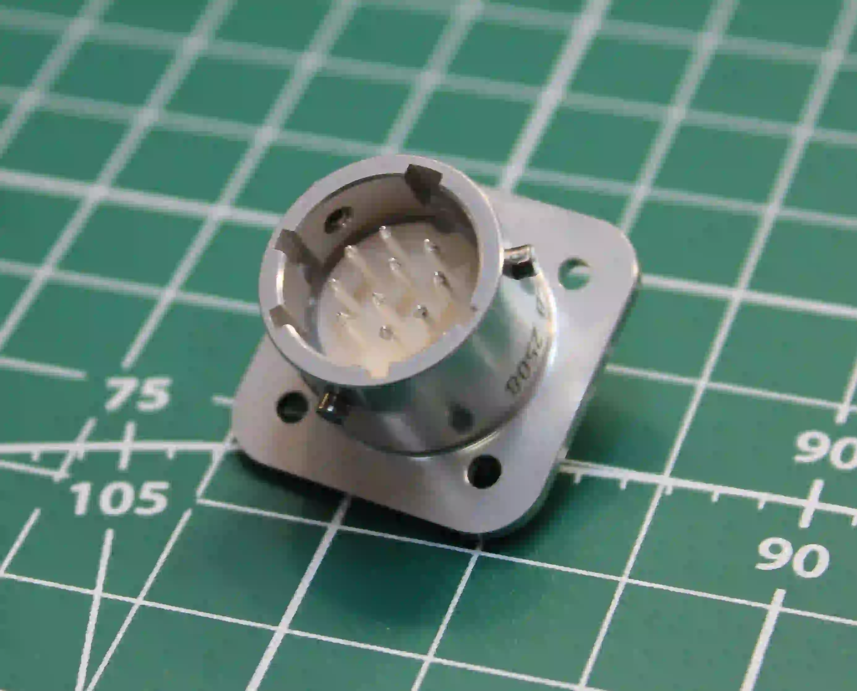 ЦНС БС-1-10/14-В1-1-В Вилка приборная